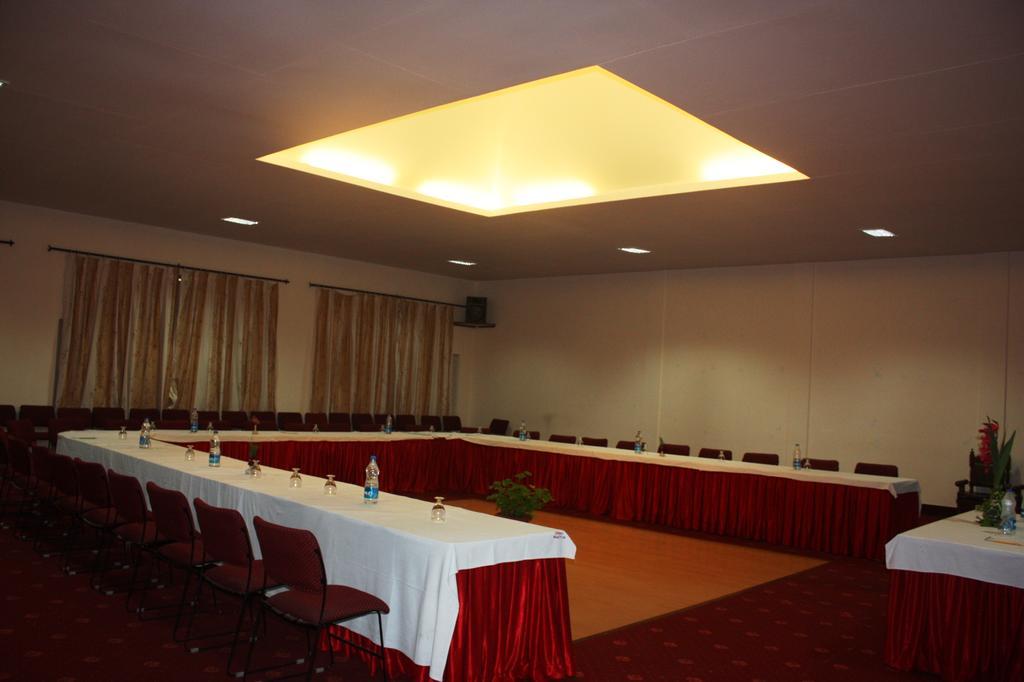 Krishna Orchard Resort Mukteshwar Exterior photo
